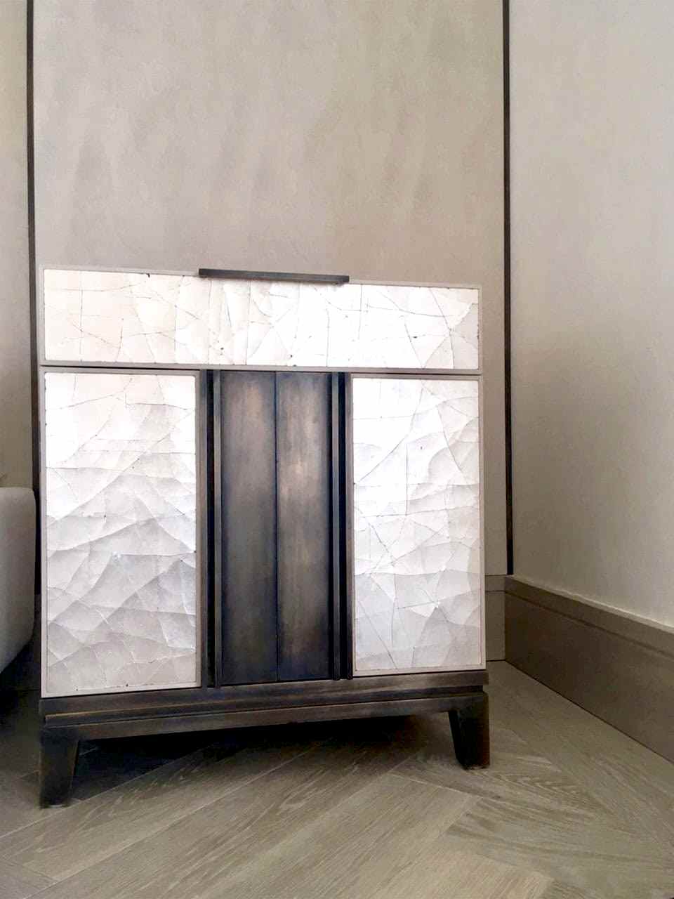 Chp Luxury Penthouse Bespoke Master Bedside Table Scaled